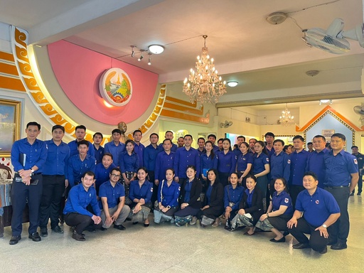 ຄະນະບໍລິຫານງານຊາວໜຸ່ມກະຊວງ ຍທຂ ເຄື່ອນໄຫວຢ້ຽມຢາມ ອະນຸສອນສະຖານ ປະທານ ສຸພານຸວົງ ຄົບຮອບ114 ປີ