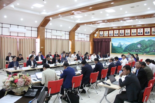 ກະຊວງໂຍທາທິການ ແລະ ຂົນສົ່ງ ແລະ ກະຊວງການເງິນ ຮ່ວມປຶກສາຫາລືແກ້ໄຂການເກັບຄ່າບໍລິການຂົນສົ່ງສິນຄ້າຜ່ານແດນ
